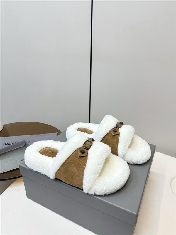 2025112818447180 250